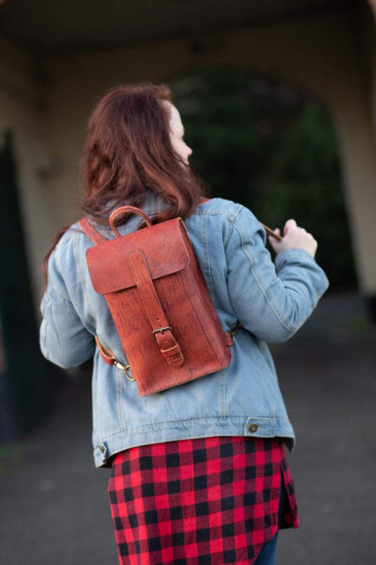 Leather rustic backpack IMG_69741579554200853