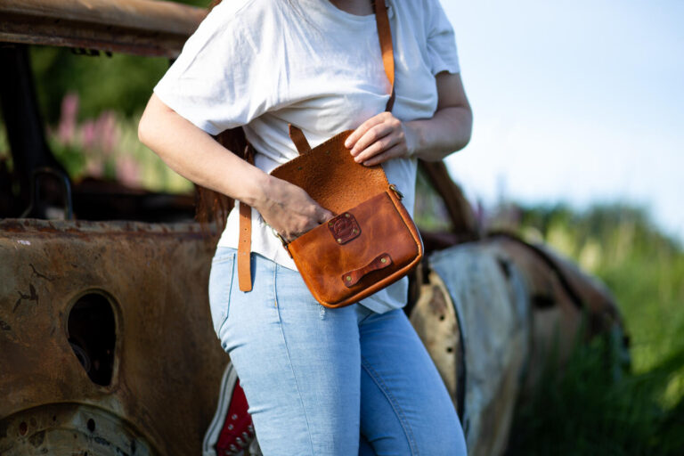 cross body bag brownIMG_92531589918037142